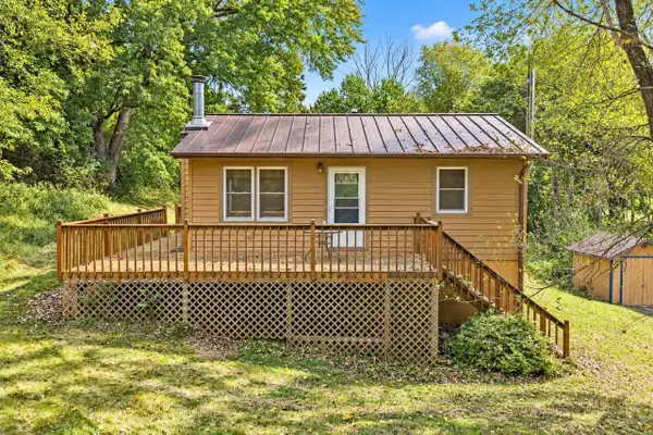 S1318 E Redstone Drive, La Valle, WI 53941