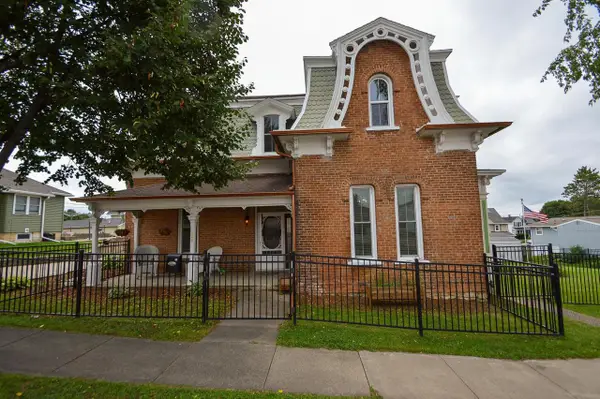 229 N Monroe Street, Lancaster, WI 53813
