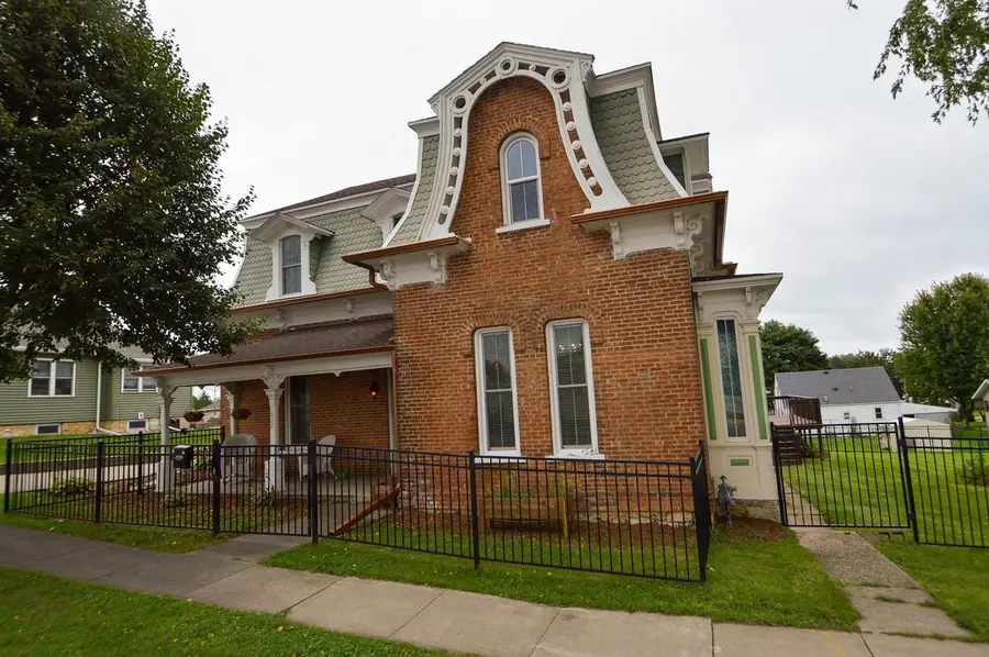 229 N Monroe Street, Lancaster, WI 53813 - #3