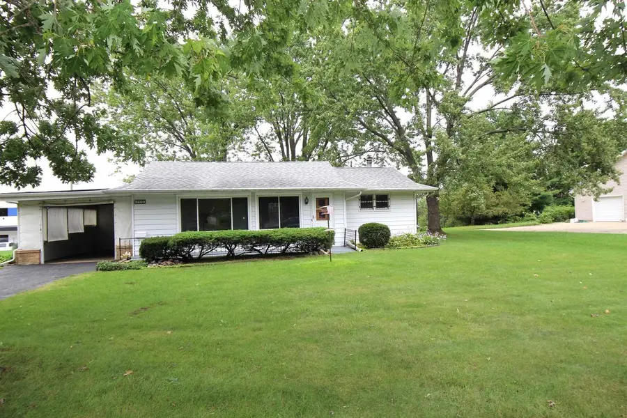 2220 GENEVIEVE Avenue, Beloit, WI 53511 - #3