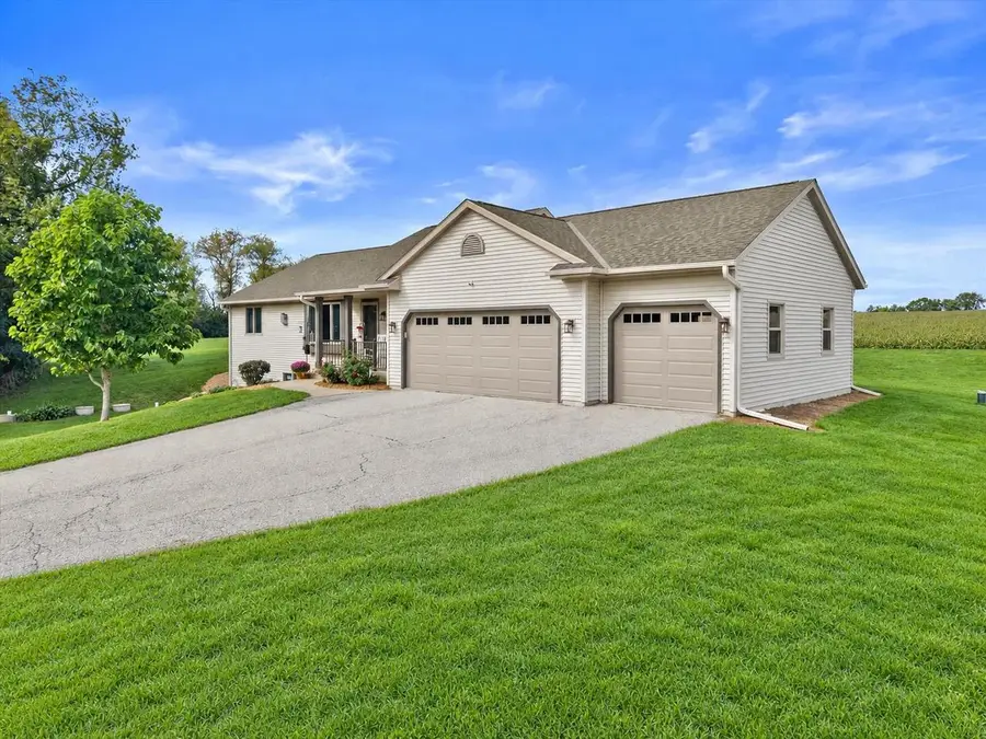 W4234 Spruce Drive, Watertown, WI 53094 - #2