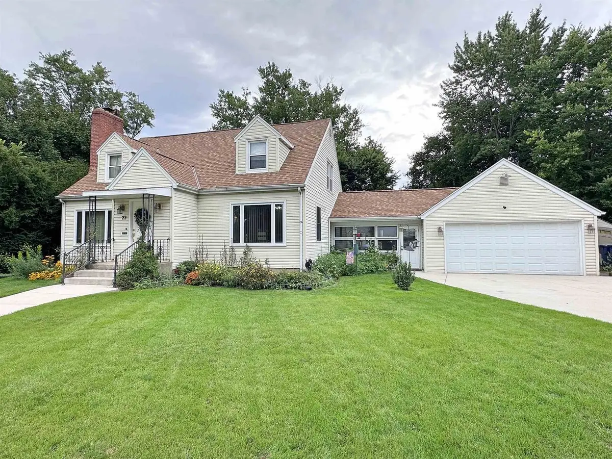 22 N Pine Street, Janesville, WI 53548 - #1