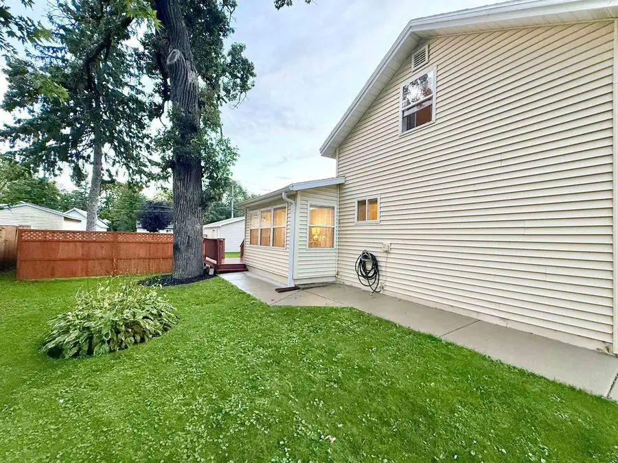 509 8th Avenue, Baraboo, WI 53913 - #3