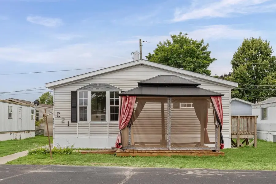 1025 S Oak Avenue #C21, Onalaska, WI 54650 - #2