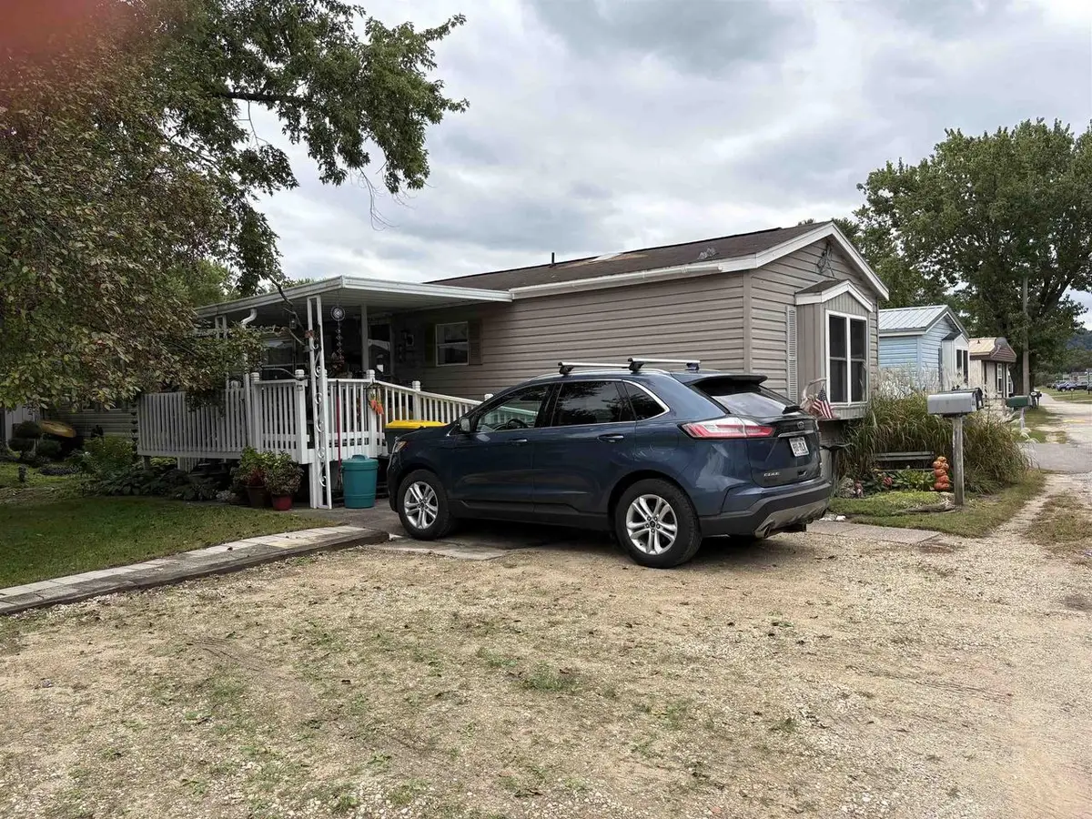 38005 Hwy 18 #44, Prairie Du Chien, WI 53821 - #1