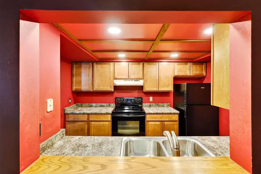 14 Maple Wood Lane #23, Madison, WI 53704 - #2