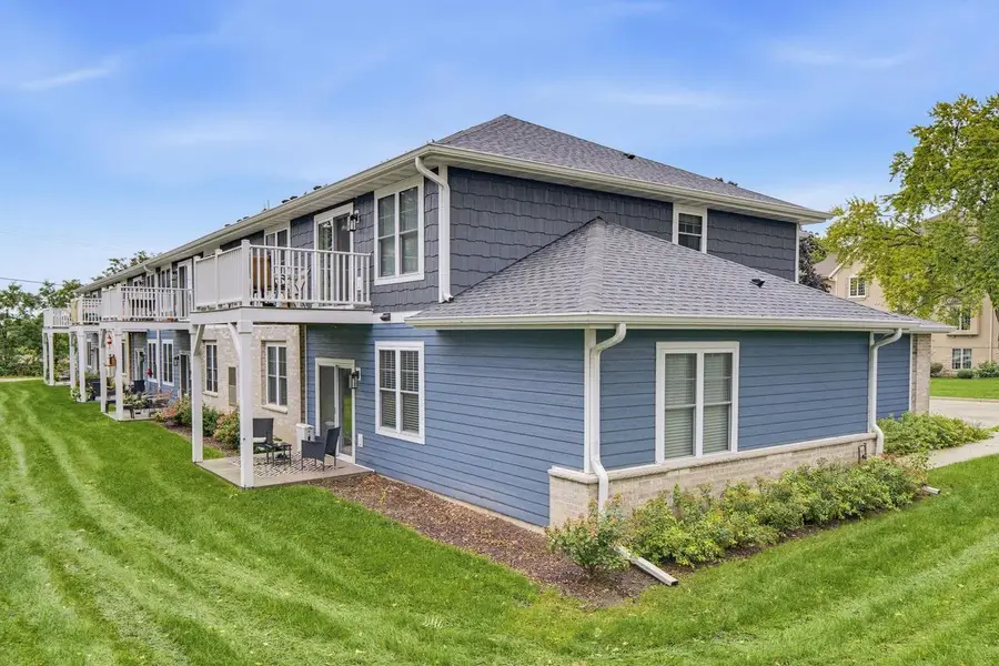 2709 Silvernail Road, Waukesha, WI 53186 - #2
