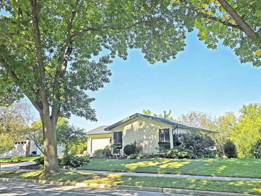 3302 Portage Road, Madison, WI 53704 - #2