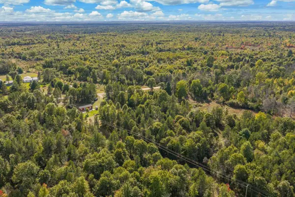 W6898 20th Street, Necedah, WI 54646