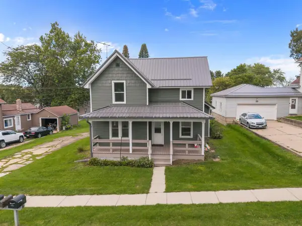 13 E Catherine Street, Markesan, WI 53946
