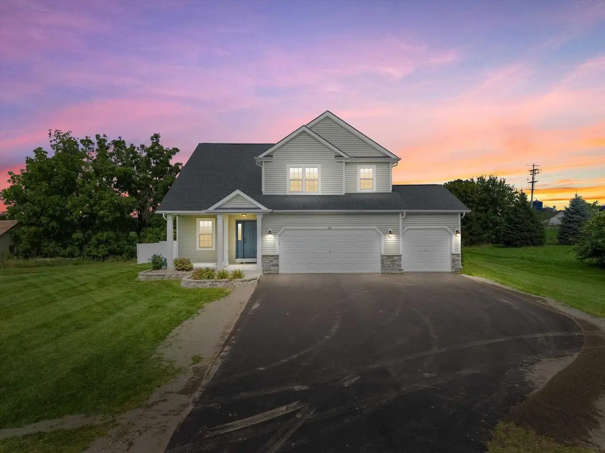 131 W Blackhawk Drive, Fort Atkinson, WI 53538 - #1