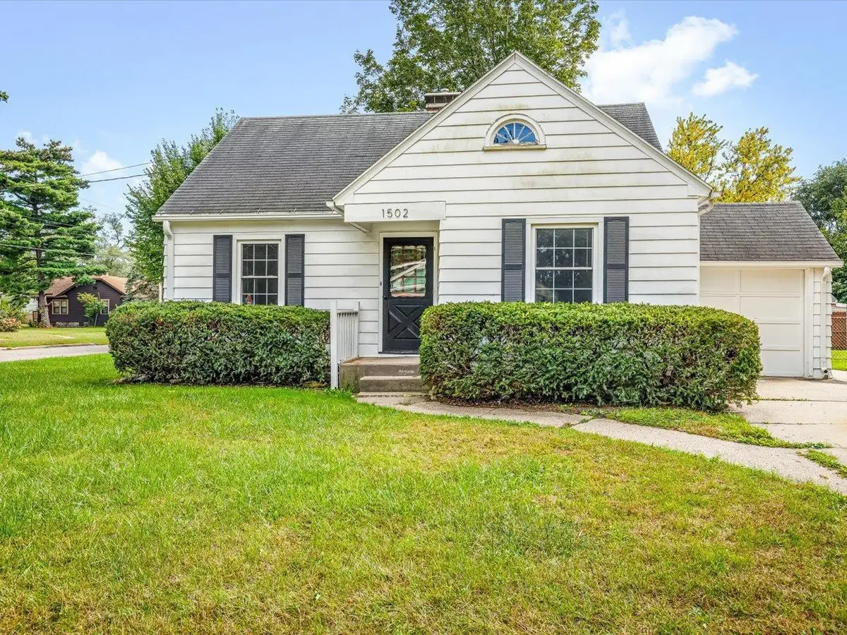 1502 Portland Avenue, Beloit, WI 53511 - #1