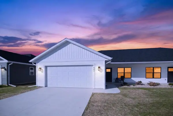 968 Bell Circle, Arlington, WI 53911
