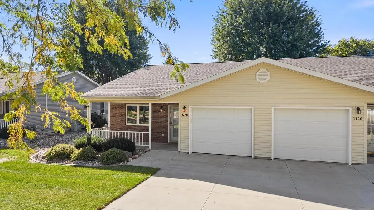 1428 15th Street, Baraboo, WI 53913 - #1