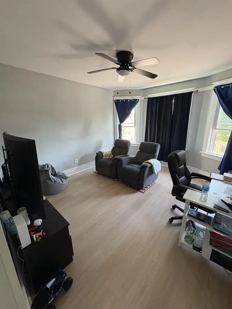 2929 S 9th Place, Milwaukee, WI 53215 - #3