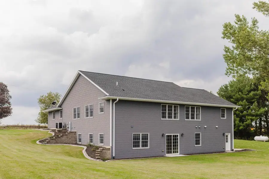 6214 Highway 61 & 35, Potosi, WI 53820 - #2