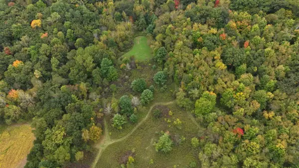 000 Pierce Road, Hixton, WI 54635