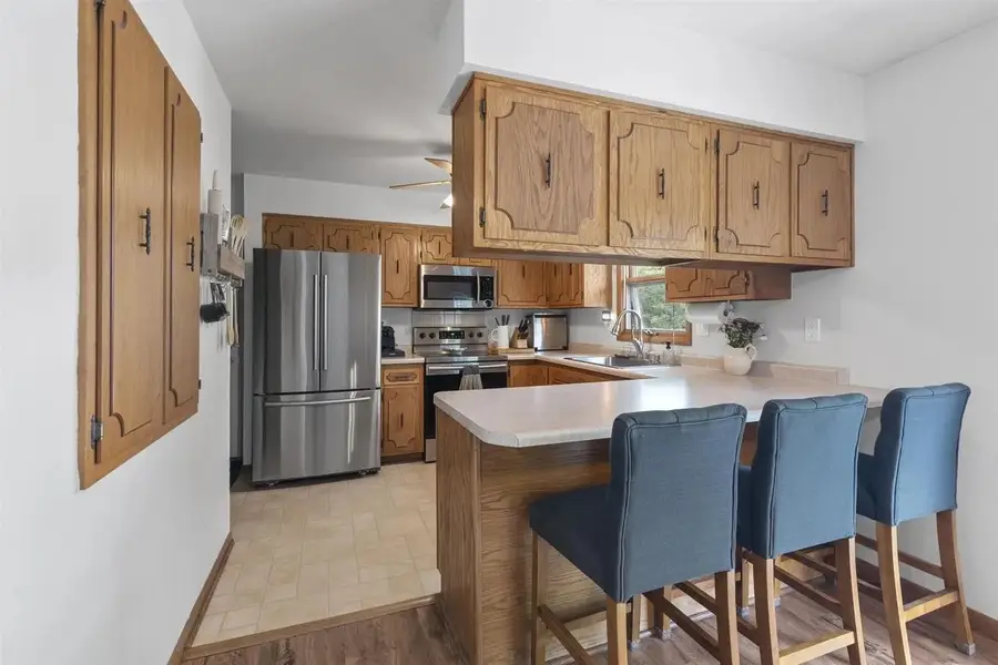 810 Suffolk Drive, Janesville, WI 53546 - #2