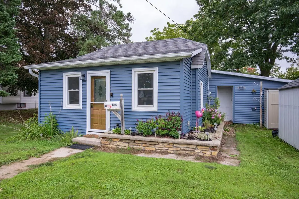 108 W River Street, New Lisbon, WI 53950 - #1