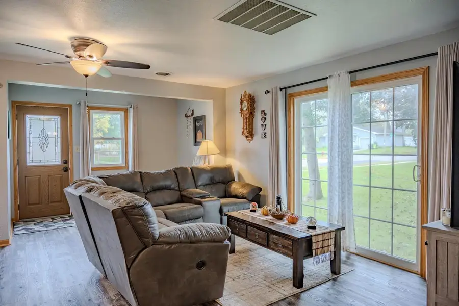 108 W River Street, New Lisbon, WI 53950 - #3