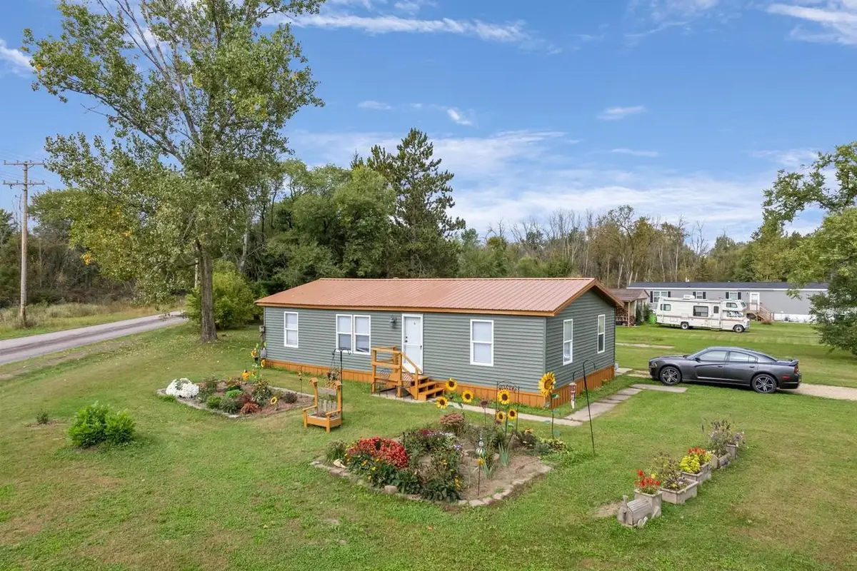 522 New Lisbon Estates West, New Lisbon, WI 53950 - #1