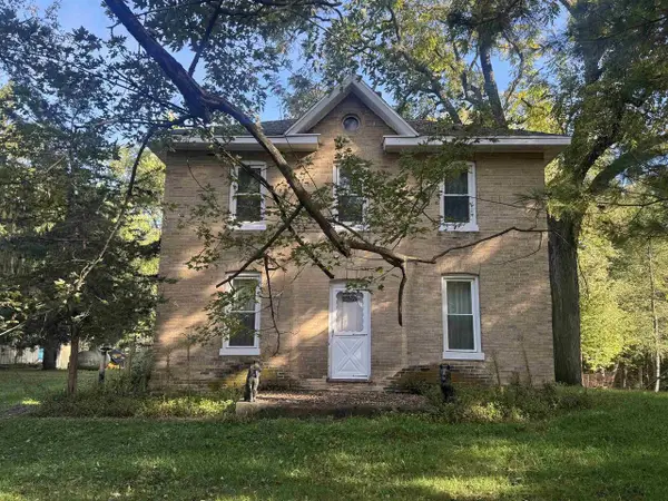 W11054 County O Road, Portage, WI 53901