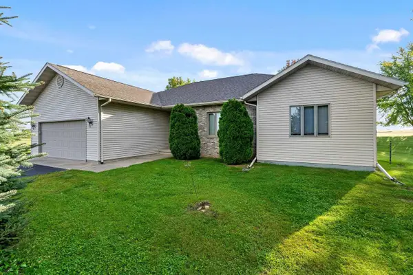 N1848 County U Road, Markesan, WI 53946