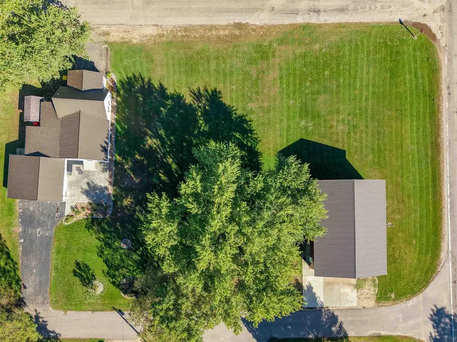 137 W Exchange Street, Lone Rock, WI 53556 - #3
