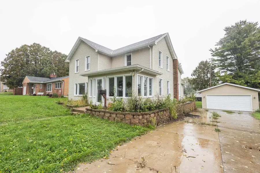 126 E North Street, Dodgeville, WI 53533 - #2