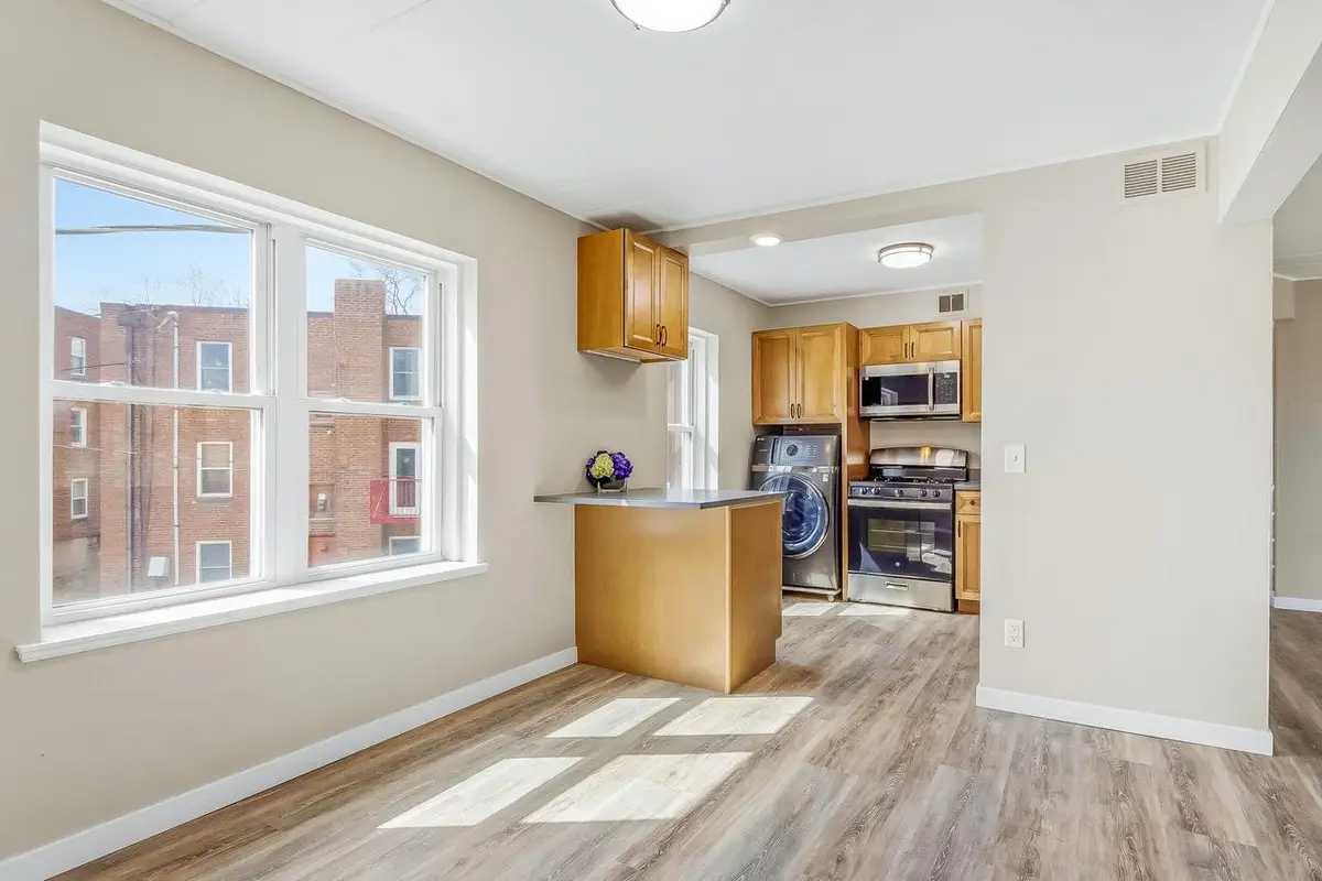 24 Sherman Terrace #6, Madison, WI 53704 - #1