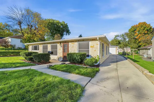 116 Pearl Street, Beaver Dam, WI 53916