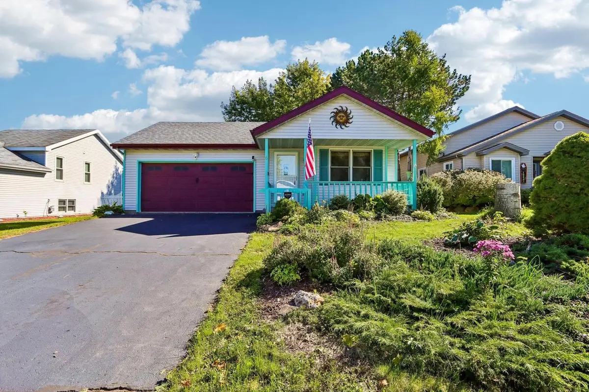 6 Buhler Court, Madison, WI 53704 - #1