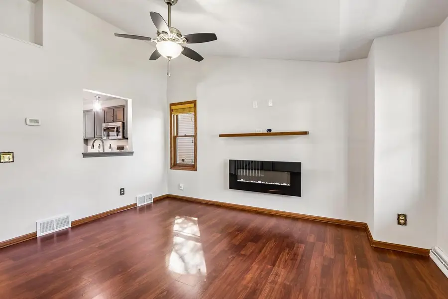6 Buhler Court, Madison, WI 53704 - #3
