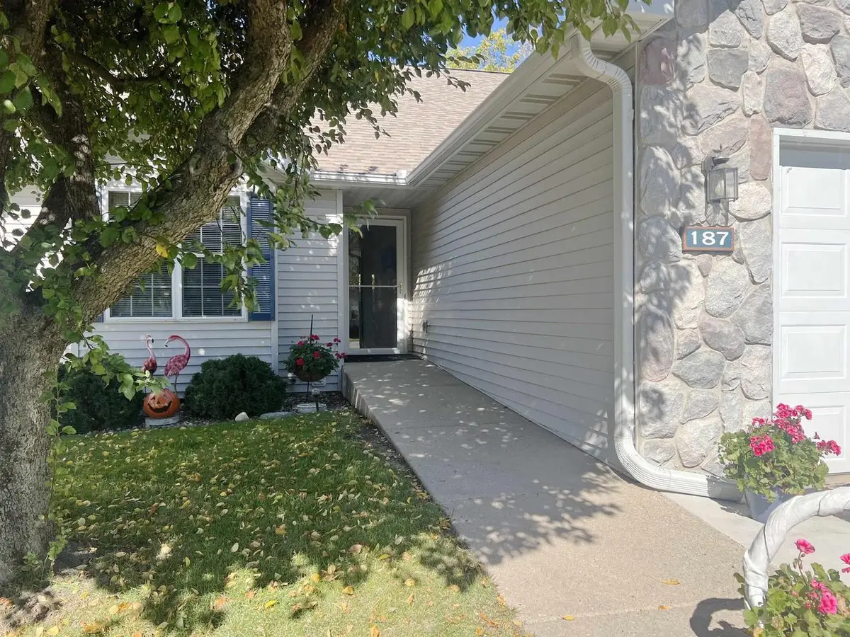 187 N Musket Ridge Drive, Sun Prairie, WI 53590 - #1