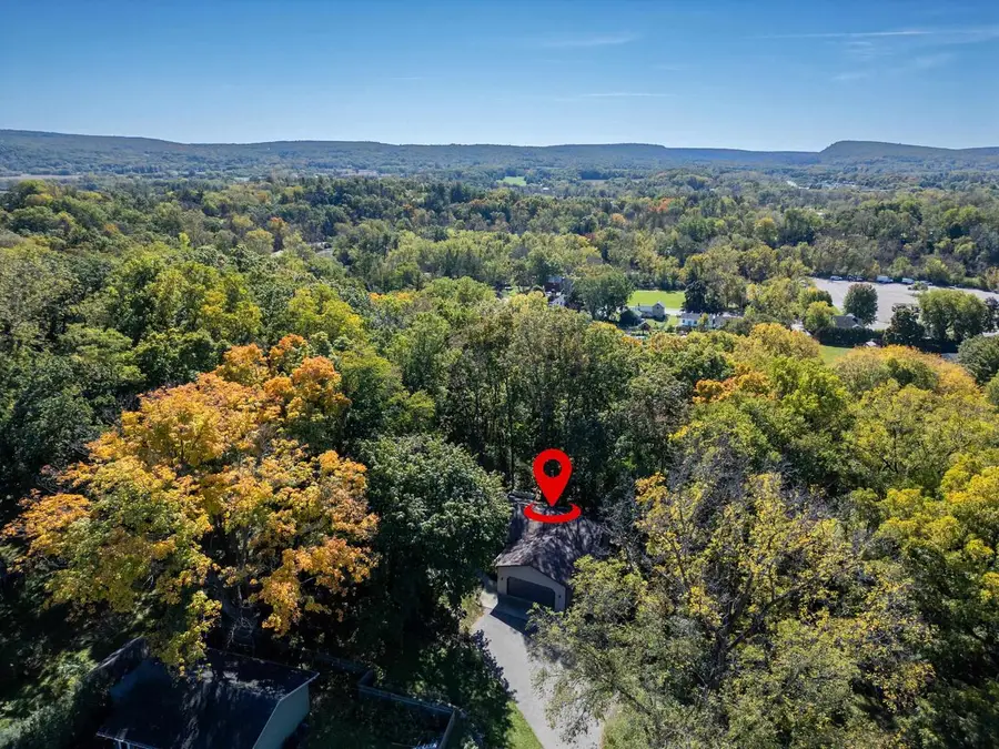 906 2nd Street, Baraboo, WI 53913 - #3