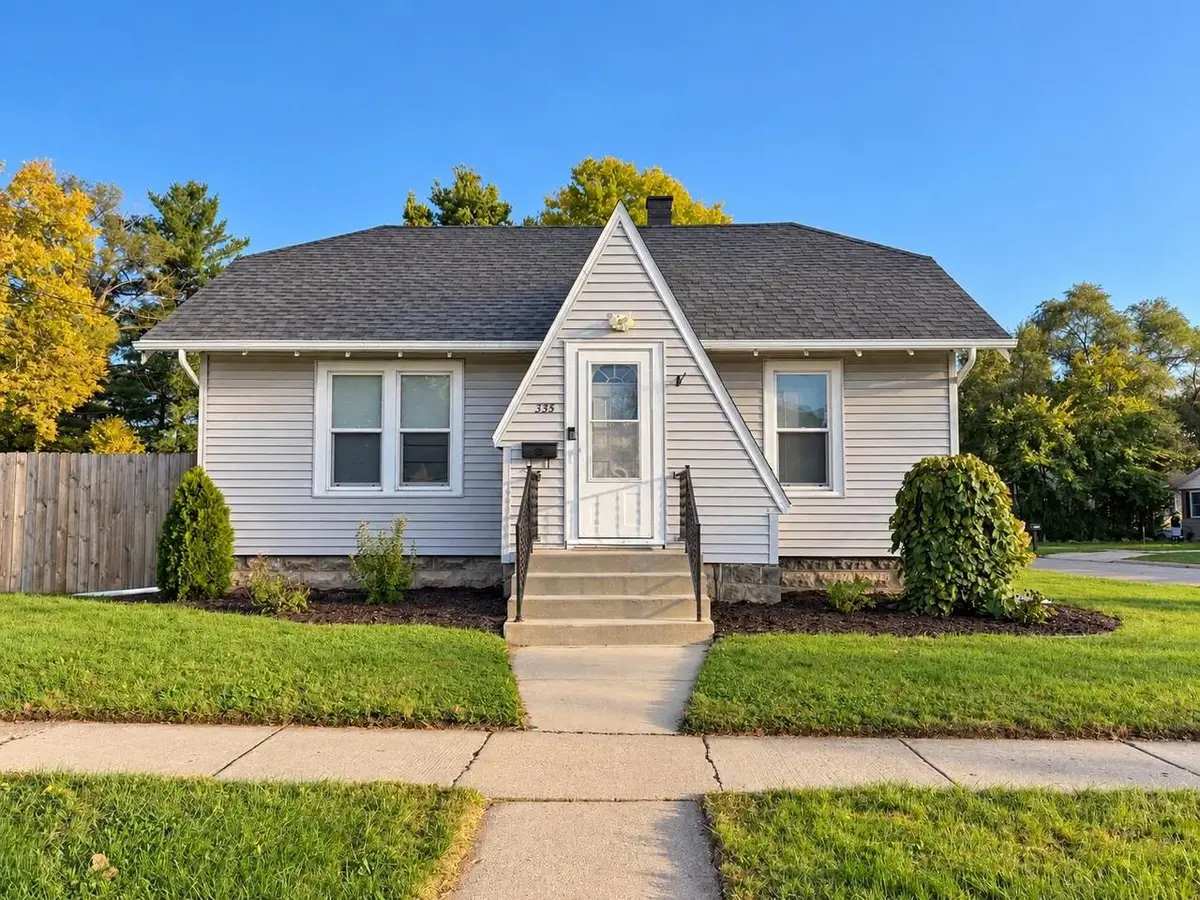 335 Ridgeland Avenue, Beloit, WI 53511 - #1