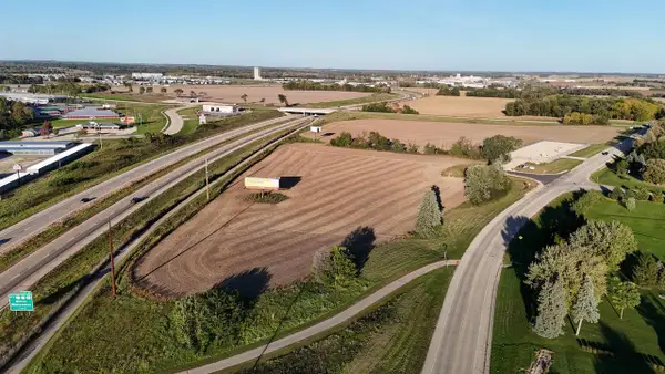 E M-H Townline Road, Milton, WI 53563