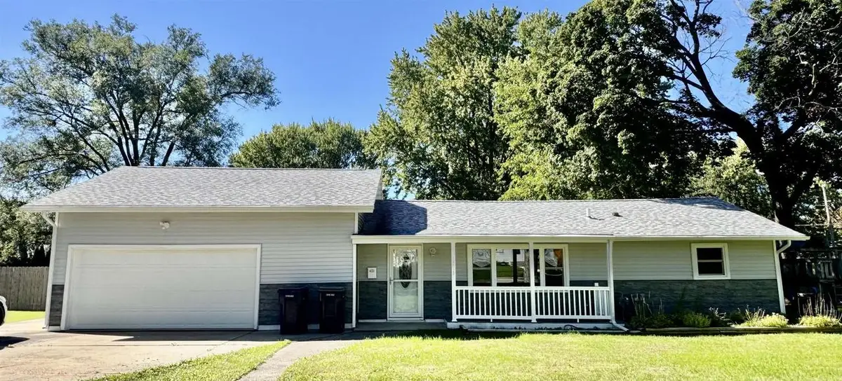 1518 S Willard Avenue, Janesville, WI 53546 - #1
