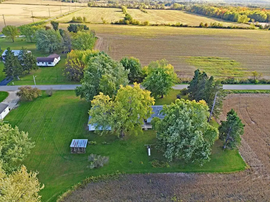 846 Taylor Road, New Lisbon, WI 53950 - #3