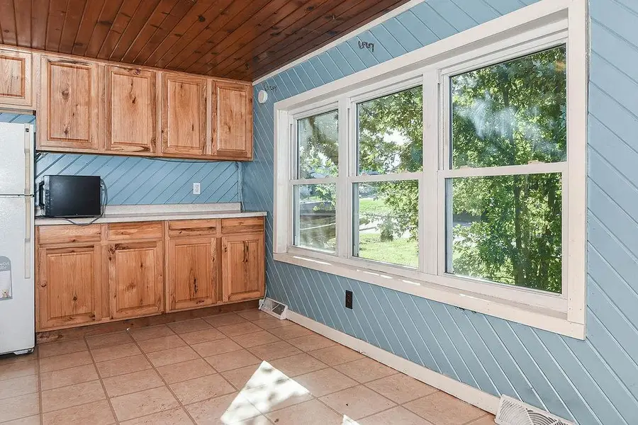 310 Jefferson Street, Cuba City, WI 53807 - #3