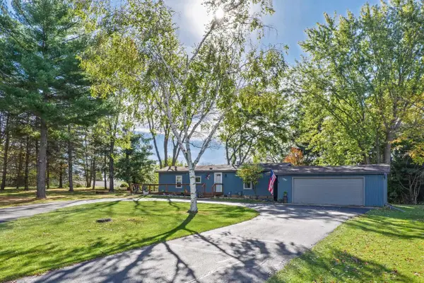 W861 Summit Court, Green Lake, WI 54941