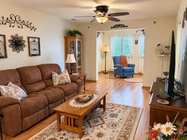 102 Prairie Heights Drive #306, Verona, WI 53593