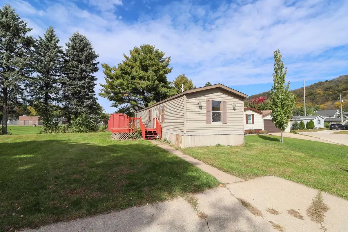 5816 Eagle Lane, La Crosse, WI 54601 - #1
