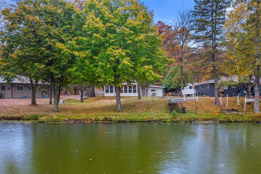 1020 E Queens Way, Nekoosa, WI 54457 - #2
