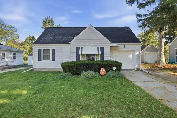 1942 Vahlen Street, Madison, WI 53704