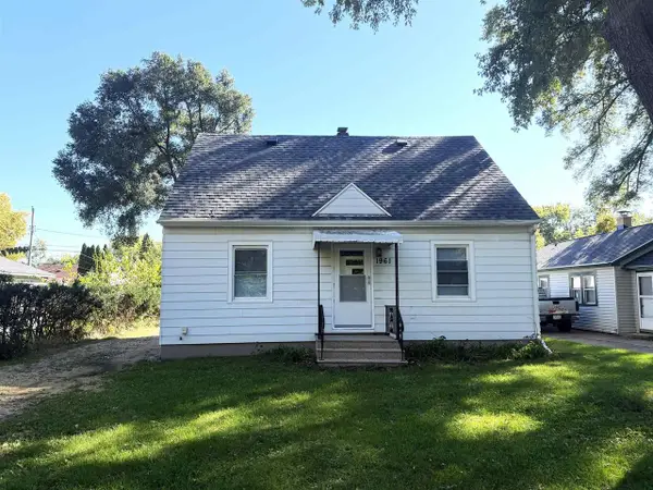 1961 S Glen Avenue, Beloit, WI 53511