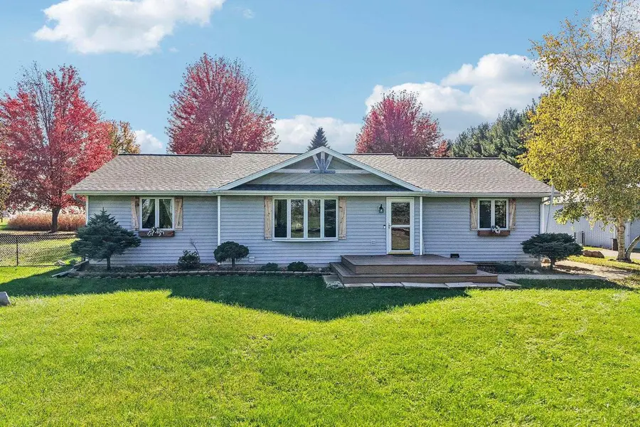 W8127 Dumke Road, Portage, WI 53901 - #3