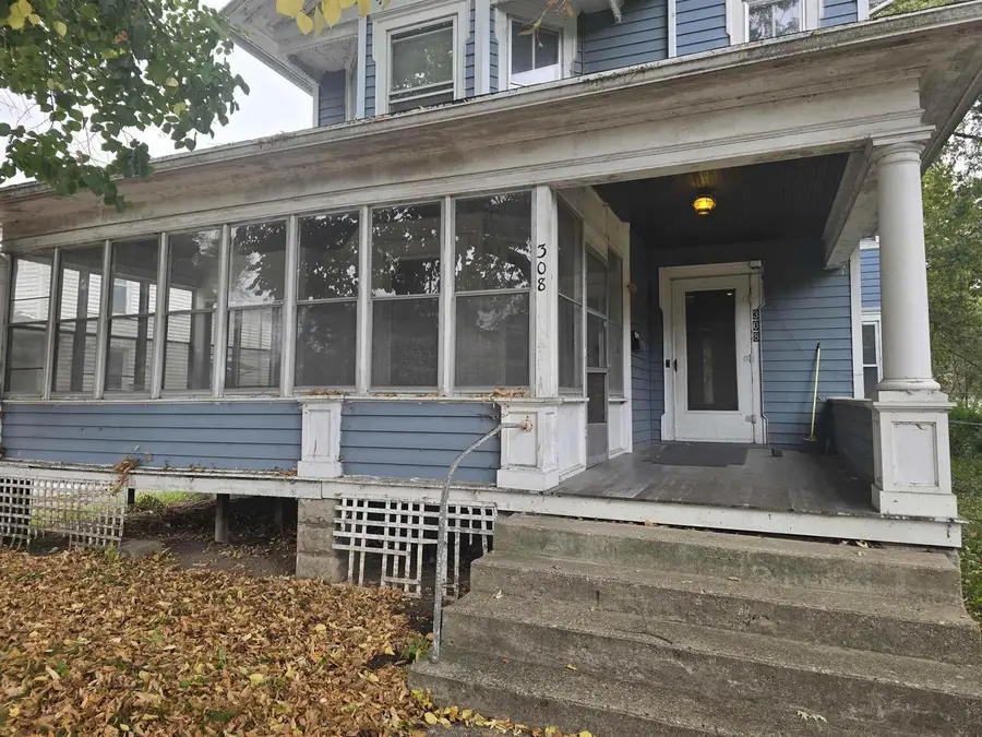 308 S Jackson Street, Janesville, WI 53548 - #3
