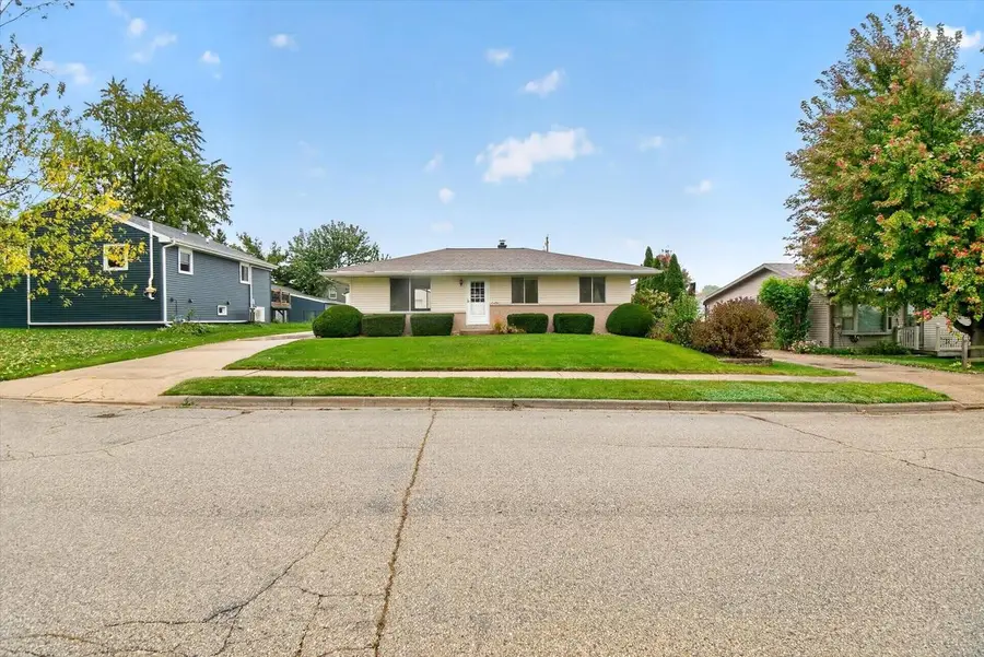2120 Hubbard Street, Janesville, WI 53546 - #2