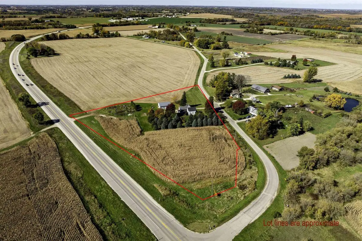 W8336 Priepke Road, Eldorado, WI 54932 - #1